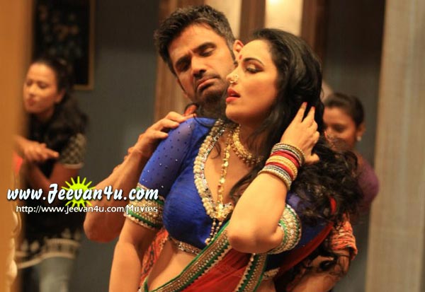 Shetty Swetha Menon hot pics